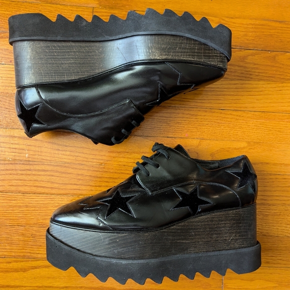 Stella McCartney Elyse Black Star Platform Shoes - Picture 4 of 10